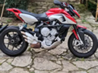 mv-agusta-rivale-800