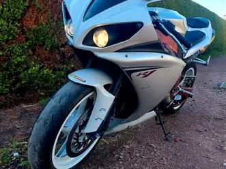 r1-akra-crossplane-ct-ok-embrayage-neuf-ou-echange