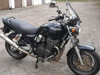 suzuki-gsx-750-ae-inazuma