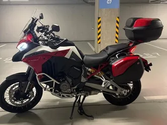 ducati-multistrada-v4-1100-multistrada-v4-s