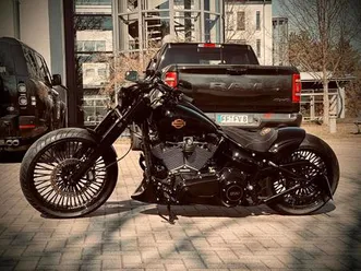 harley-davidson-breakout-custom-umbau-260-mit-hanger-top-zustand