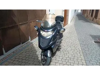 kymco-gran-dink