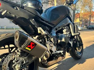 yamaha-mt-09-rn69-akrapovic