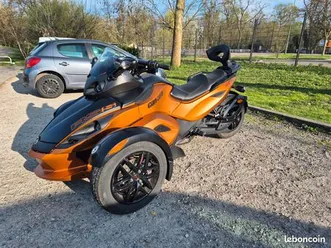 can-am-spyder-rss-se5