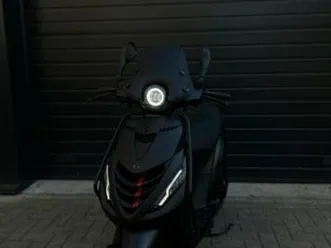 piaggio-zip-scooters-piaggio-marktplaats