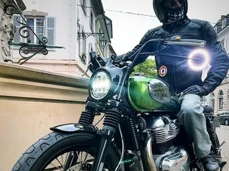 royal-enfield-interceptor-l'olivia