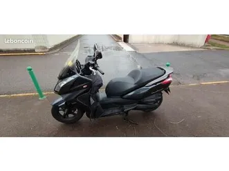 vends-scooter-kymco-125-abs-dinkstreet