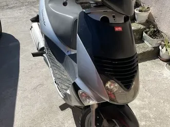aprilia-leonardo-150