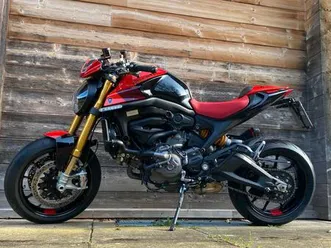 ducati-monster-sp-2024-ohlins-extras