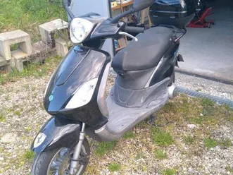 piaggio-fly-125