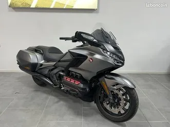 honda-goldwing-1800-gl-1800-bagger-dct-premiere-main-garantie-constructeur