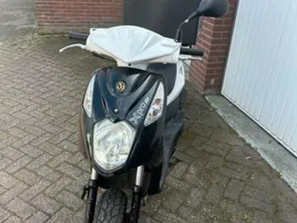 sym-x-pro-2020-met-werk-scooters-sym-marktplaats