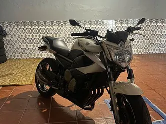 yamaha-xj6-2010-penafiel