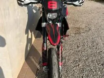 supermotard-swm-sm-500-r-l-patente-a2