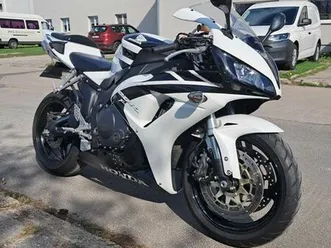 honda-cbr-1000rr-boleslawiec