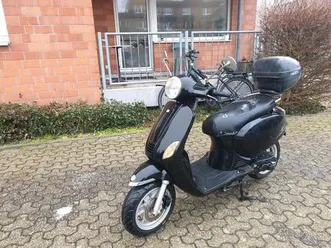 schoner-gemutlicher-roller-sachs-bee-2-45kmh-roller