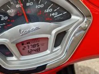 piaggio vespa 300 gts - 2014