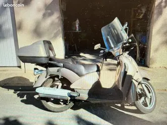 scooter-apriliascarabeo-125-cc-annee-2000