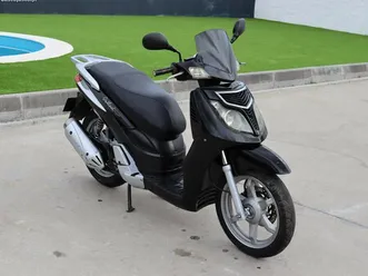 scooter-keeway-outlook-125