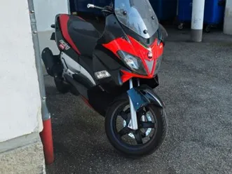 aprilia-sr-125-max