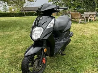 trottinette-sym-orbit-2-a