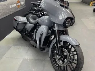 harley-davidson-street-glide-cvo-style-custom-bagger