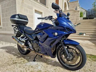 suzuki-gsx-1250-fa-1250-cm3-2012-god