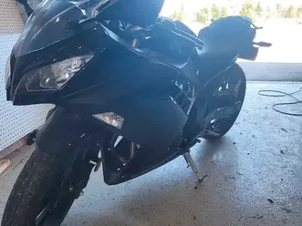 2013-kawasaki-ninja-300