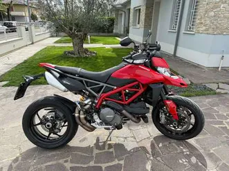 ducati-hypermotard-950-rosso