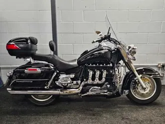 triumph-rocket-iii-touring