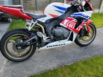 honda-fireblade