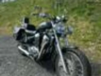 suzuki-vs-1400-intruder