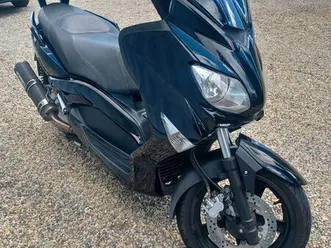 xmax-125-mbk-skycruiser-abs