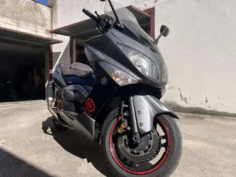 yamaha-tmax-500-tech-max