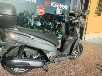 vendo-kymco-people-300i-gt-abs-2016-20-usata-a-guidonia-montecelio-codice-9699630