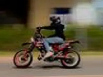 hm cre 125 motardizzato 2011