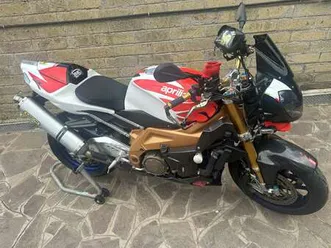 aprilia-tuono-r-1000-factory-rosso