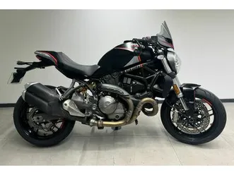 ducati-monster-821-stealth-2019