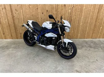 triumph-speed-triple-1050-s-r-2014