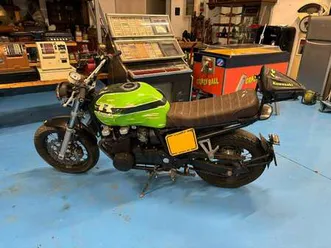 kawasaki-zr-750-verde