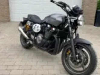 yamaha-xjr-1300