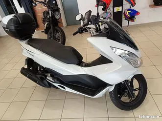 honda-pcx-125-cm3
