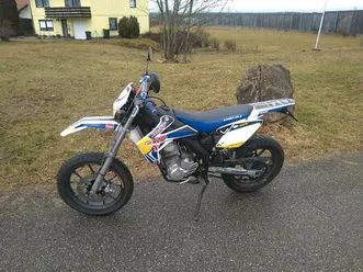 rieju-mrt-125-supermoto