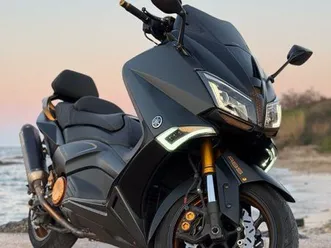 yamaha-tmax-530-ironmax-1-1-bcd-akrapovic-or-noir