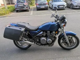 kawasaki-zephyr-550-kultmotorrad-schnappchen-mit-zubehor