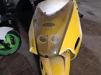 malaguti-f15-lc-bastlerfahrzeug