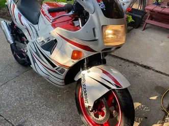 1987-honda-cbr-600f1