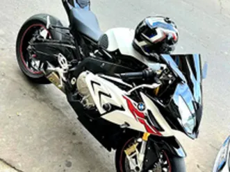 bmw-s1000rr-in-perfette-condizioni