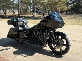 road-glide-custom-bagger