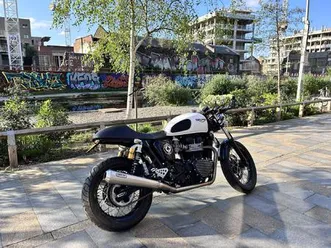 triumph-thruxton-900-865-roadster-retro-petrol-manual-69-ps-865-cc